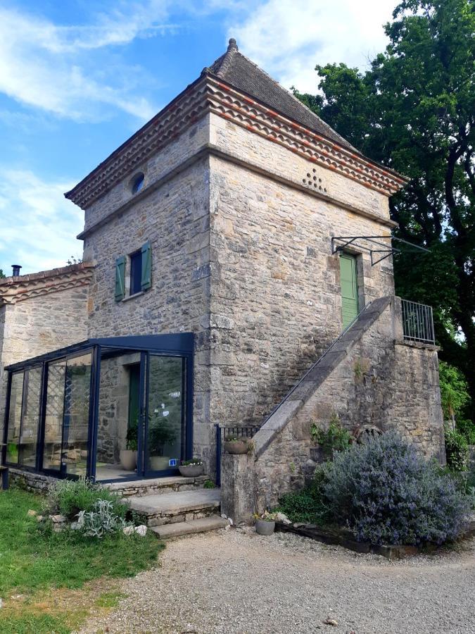 La Tourelle 82 Bed & Breakfast Saint-Antonin-Noble-Val Exterior photo